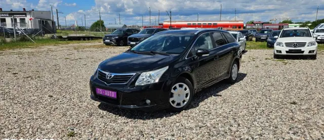 TOYOTA Avensis 1.8 Edition